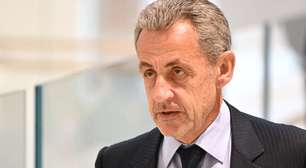 Ex-presidente da França Nicolas Sarkozy é excluído da mais alta honraria francesa, a Legião de Honra