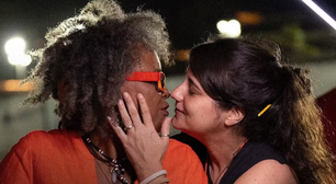 Sandra de Sá sobre relação com a esposa: 'Até empresa temos juntas'