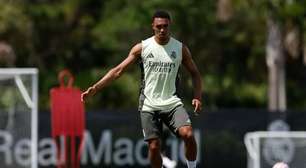 Alexander-Arnold deve estrear como titular no Real Madrid no Mundial de Clubes