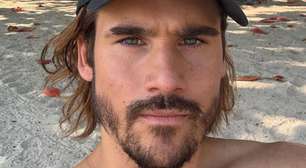Nicolas Prattes abre intimidade e brinca sobre tamanho do documento: 'Piu-Piu'