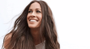 Alanis relembra presente de Madonna em início de carreira