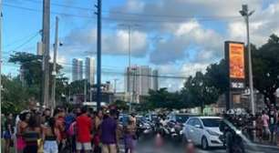Homem morre após ser atropelado e ter cabeça esmagada por caminhão
