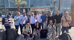 Aeronave com prefeitos que estavam em Israel decola para o Brasil