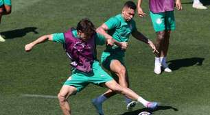 Satisfeito com desempenho na estreia, Abel Ferreira deve repetir time do Palmeiras