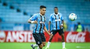 Arezo admite conversas para deixar o Grêmio: 'Preciso provar o meu valor'