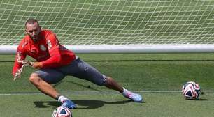 Weverton rechaça favoritismo do Palmeiras e espera jogo complicado contra o Al-Ahly