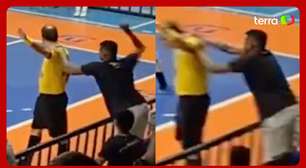 Pai de aluno agride árbitro com soco em partida de futsal sub-9 em Mato Grosso do Sul