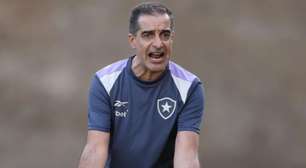 Botafogo: Veja a escalação de Renato Paiva para enfrentar o PSG
