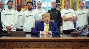 Jogadores da Juventus encontram com Trump na Casa Branca em situação inusitada