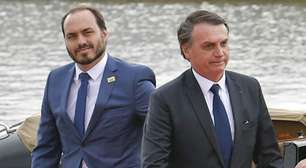 Bolsonaro e Carlos, seu filho '03', chefiaram 'Abin paralela', aponta PF