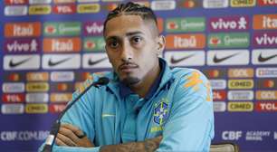 Raphinha, do Barcelona, se explica à torcida do Internacional após vídeo viralizar