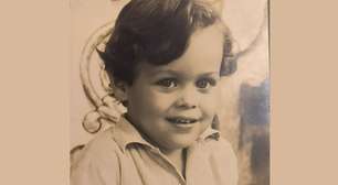 Nascido em 1967, esse menino fofo, de olhar marcante e cabelo cacheado não fazia ideia que seria vilão de famosa novela da Globo. Reconhece?