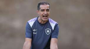 A declaração de Renato Paiva direcionada a Luis Enrique após vitória do Botafogo contra o PSG