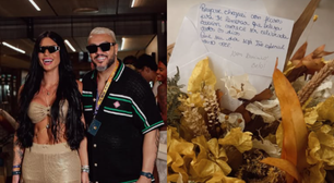 Belo apaixonado! Cantor enche nova namorada de flores e declaração