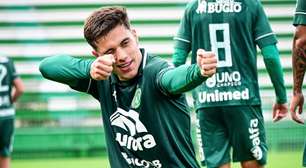 Alberto Júnior se destaca e ganha espaço na Chapecoense com gols pelo sub-20
