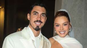 Casamento Giovanna Lancellotti e Gabriel David: atriz de 'Dona de Mim' define sentimento do 'sim' após 4 anos de namoro. 'Encontro do amor'
