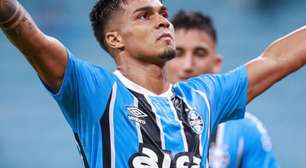 Após polêmica, Grêmio toma atitude direcionada a Arezo