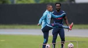 De la Cruz sente incômodo e deve desfalcar o Flamengo novamente no Mundial