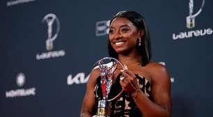 Biles desativa rede social após discussão com ex-nadadora sobre atletas trans