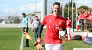 Ex-Cruzeiro assume gestão de barbearia do Benfica em Portugal