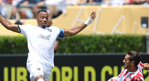 Que gafe! Partida entre Botafogo x Atlético de Madrid toca música do Flamengo