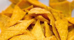 Salgadinho de milho sem trigo e assado: melhor que doritos