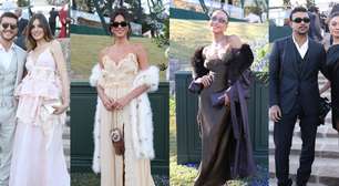 Casamento de Giovanna Lancellotti: famosas apostam em looks com decote, fenda e vazados. Veja fotos de Sabrina Sato, Bruna Marquezine e mais!