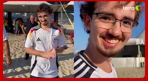 Botafoguense se 'infiltra' para apoiar Fluminense com camisa da Alemanha em provocação ao Flamengo