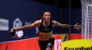 Vitória encaminha acerto com centroavante uruguaio