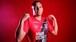 Athletico rescinde contrato com volante paraguaio, que deixa o clube sem entrar em campo