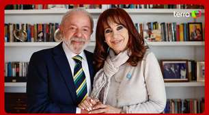 Lula se solidariza com Cristina Kirchner ao visitá-la na Argentina: 'Força para seguir lutando'