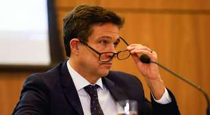 Campos Neto critica discurso de 'nós contra eles' e rebate Haddad sobre herança de juros
