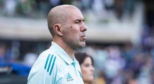 Leonardo Jardim valoriza torneio em testes do Cruzeiro antes da retomada do calendário
