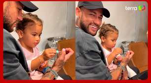 Após nascimento de Mel, Neymar é flagrado em momento fofo com Mavie