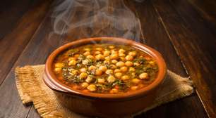 5 receitas de sopas saborosas e nutritivas para o almoço