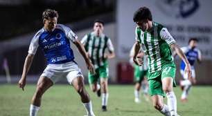 Japa ganha minutos na Vitória Cup e recebe elogios de Jardim no Cruzeiro