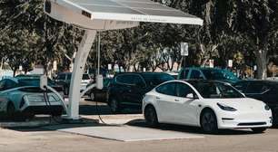 Maior vilão da autonomia dos carros elétricos no calor não é o ar-condicionado, revela estudo