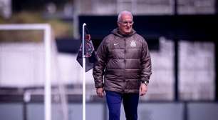 Dorival mexe na defesa e aponta substituto de Yuri Alberto no Corinthians