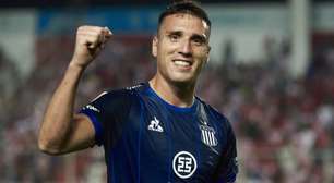 Athletico-PR recebe lateral para assinar e encerra novela: "Ele quer"