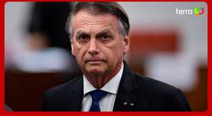 Bolsonaro publica versículo bíblico após tarifaço de Trump contra o Brasil: 'Povo geme'