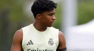Endrick volta a sentir lesão na coxa e preocupa o Real Madrid
