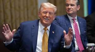Jornal francês chama Trump de "mafioso internacional" por "interferência explícita" na política brasileira