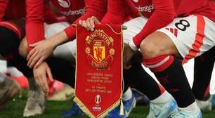 Corte de custos no Manchester United chega até às flâmulas em jogos da pré-temporada