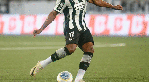 Venda milionária, chegada de Firmino e ídolo tatua títulos: as últimas notícias do Botafogo