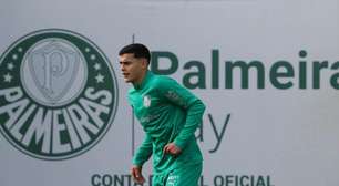 Palmeiras se reapresenta, e Sosa faz o primeiro treino com a equipe