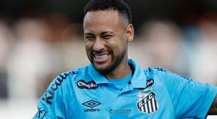 Neymar compra réplica de Batmóvel por mais de R$ 8 milhões mas é impedido de usar carro de luxo nas ruas