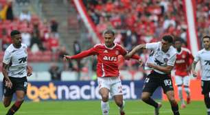 Estreia de Fábio Carille termina com derrota do Vitória para o Inter e retorno à zona de rebaixamento