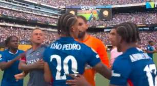 Vídeo: Luis Enrique agride João Pedro, do Chelsea, após derrota do PSG na Copa do Mundo de Clubes