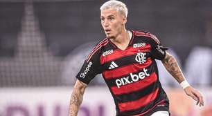 Improvisado, Varela deve virar titular na lateral esquerda do Flamengo