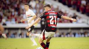 Jorginho celebra estreia no Brasil pelo Flamengo no Maracanã: 'Energia incrível'